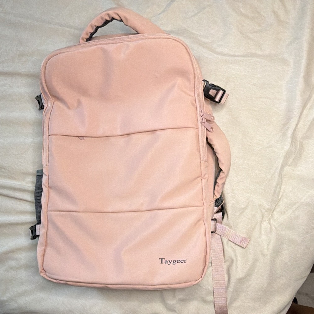 Taygeer Pink Padded Polyester Laptop Backpack for 15 in Laptop, Solid